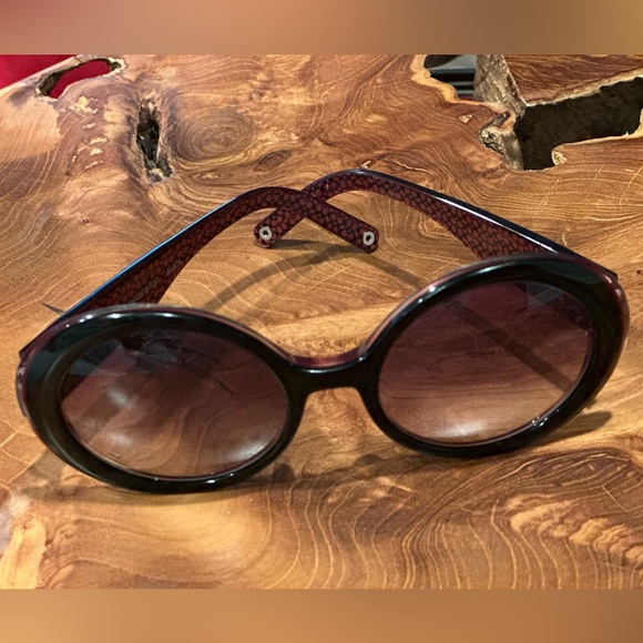 Coach Black and Red Patterned Sunglasses - Picture 1 of 13